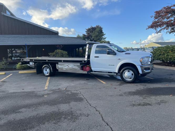 RAM 5500 SLT