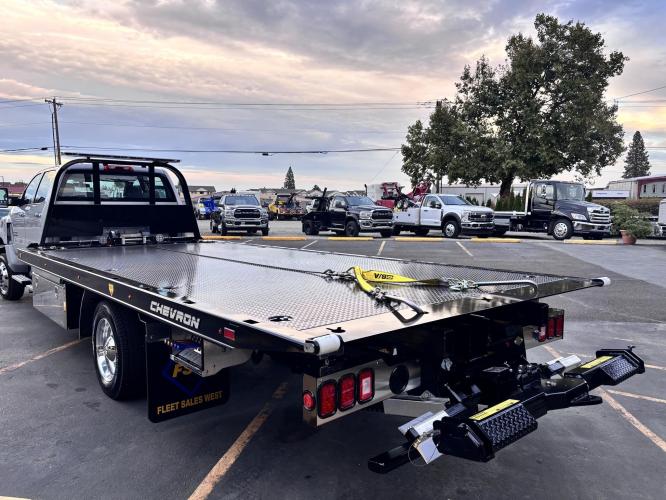 CHEVROLET SILVERADO 5500HD