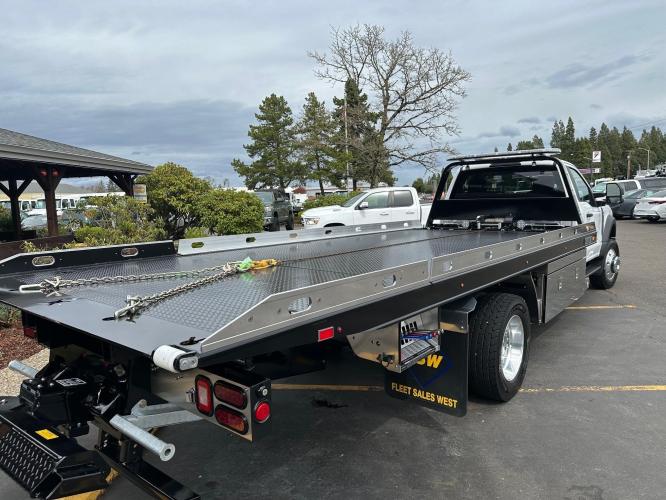 FORD F600 XLT