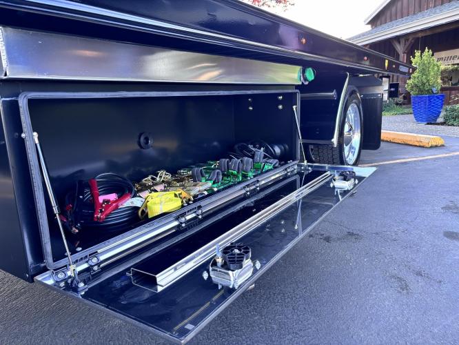 CHEVROLET SILVERADO 5500HD