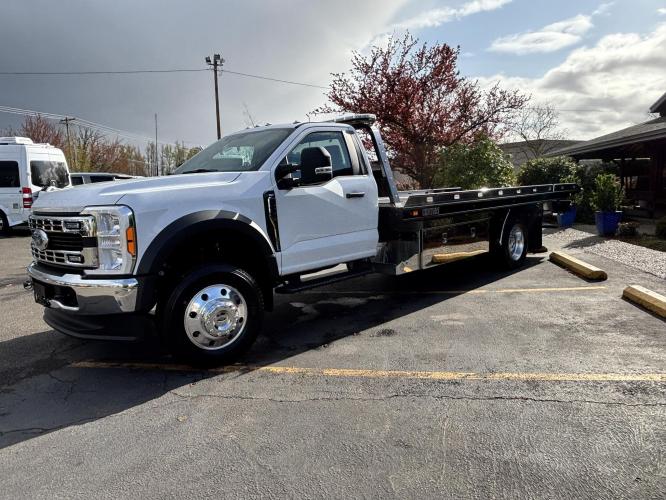 FORD F600 XLT