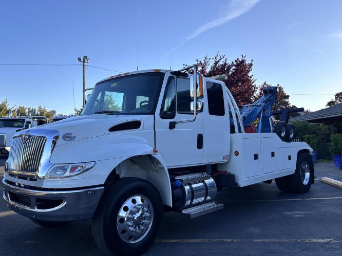 INTERNATIONAL DURASTAR 4300