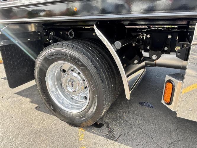 FORD F600 XLT