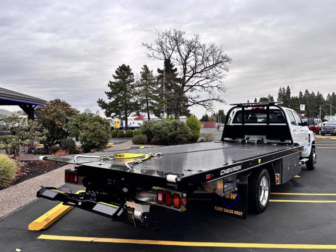 CHEVROLET SILVERADO 5500HD