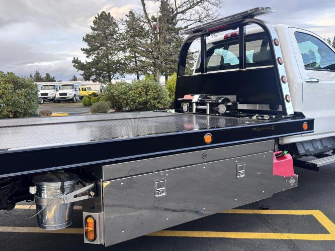 CHEVROLET SILVERADO 6500HD