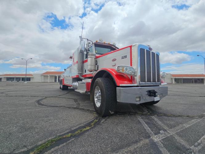 PETERBILT 389