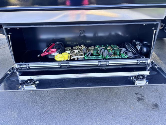 CHEVROLET SILVERADO 5500HD