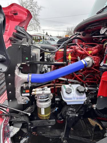 FREIGHTLINER BUSINESS CLASS M2 106