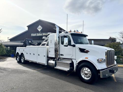 2025 PETERBILT 567
