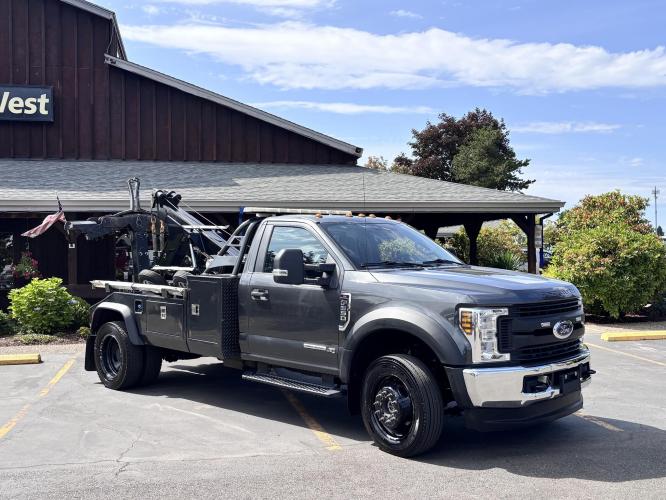 FORD F550 XL