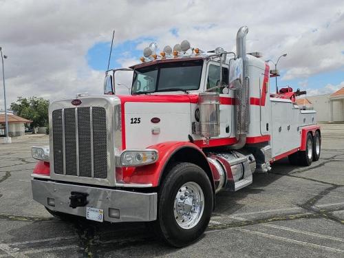 2016 PETERBILT 389