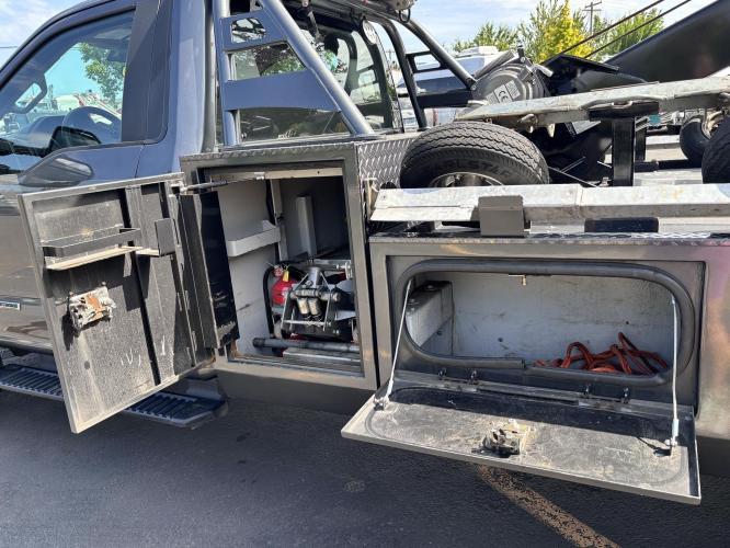 FORD F550 XL