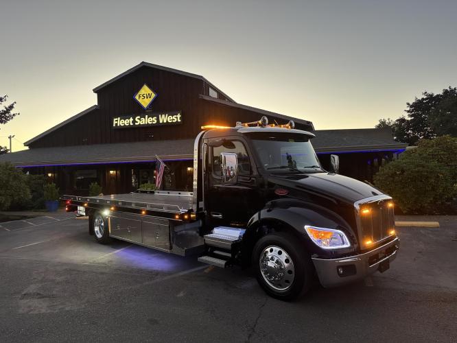 PETERBILT 536