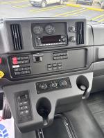 FREIGHTLINER BUSINESS CLASS M2 106 PLUS