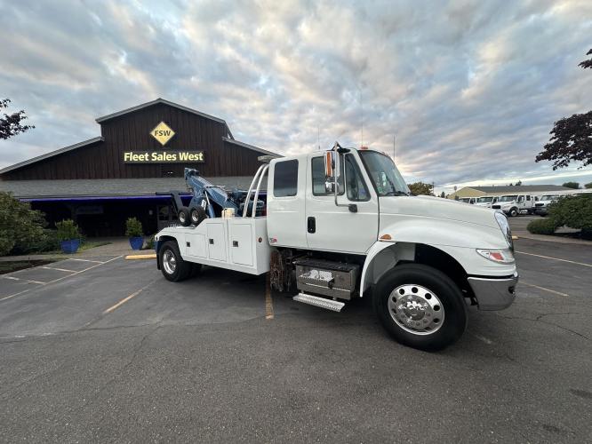 INTERNATIONAL DURASTAR 4300