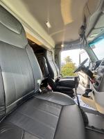 PETERBILT 567