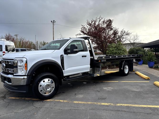 FORD F600 XLT