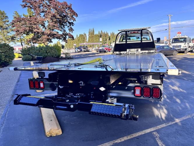 CHEVROLET SILVERADO 5500HD