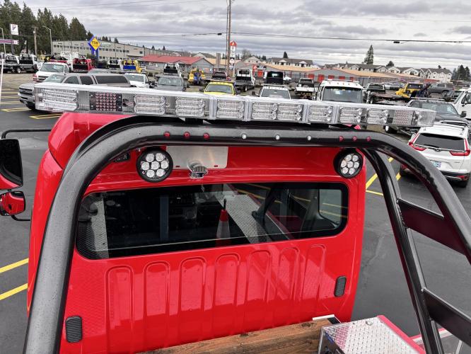 FREIGHTLINER BUSINESS CLASS M2 106