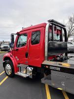 FREIGHTLINER BUSINESS CLASS M2 106 PLUS