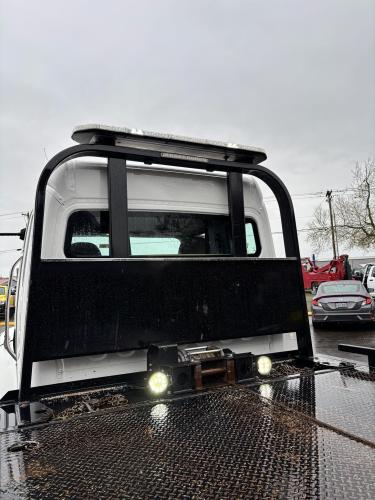 FREIGHTLINER BUSINESS CLASS M2 106