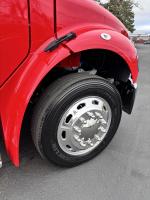 FREIGHTLINER BUSINESS CLASS M2 106 PLUS