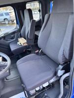 FREIGHTLINER BUSINESS CLASS M2 106 PLUS