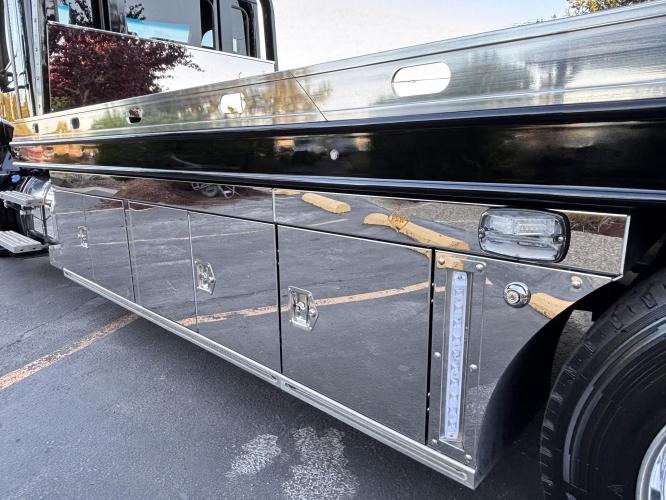 PETERBILT 536