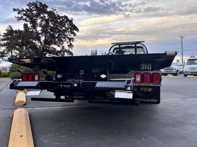 CHEVROLET SILVERADO 5500HD
