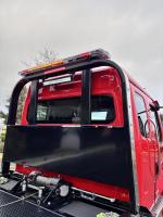 FREIGHTLINER BUSINESS CLASS M2 106 PLUS