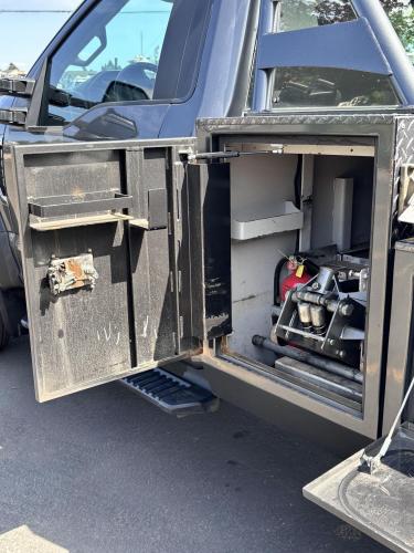 FORD F550 XL
