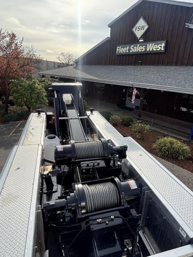 PETERBILT 567