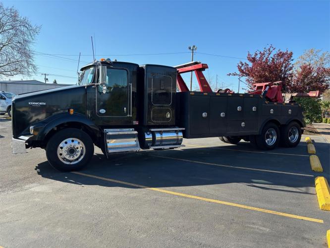 KENWORTH T800