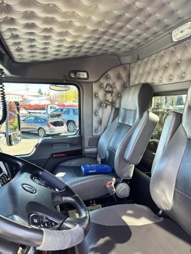 KENWORTH T800