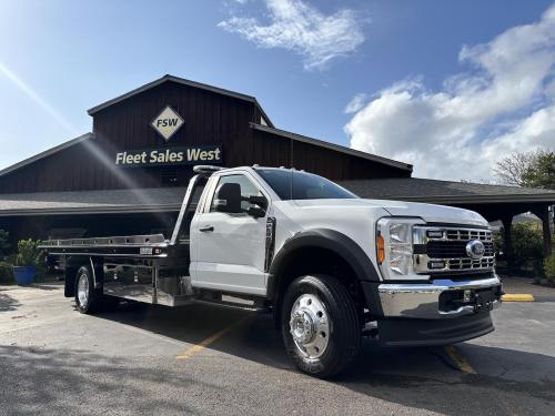 2023 FORD F600 XLT