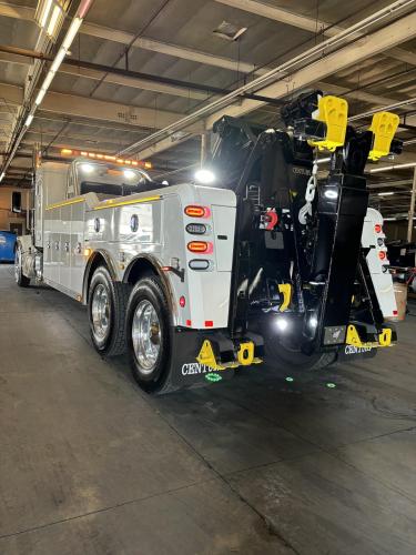 PETERBILT 567