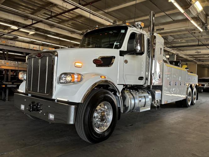 PETERBILT 567
