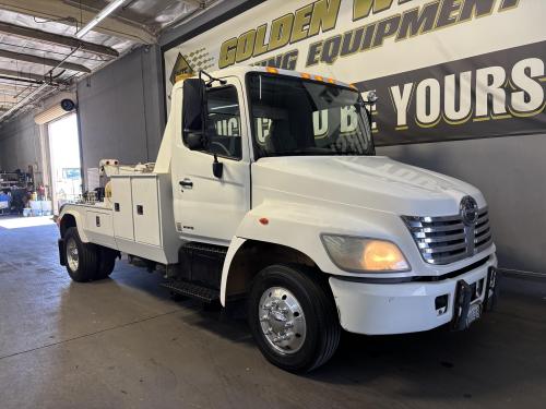 2006 HINO 258