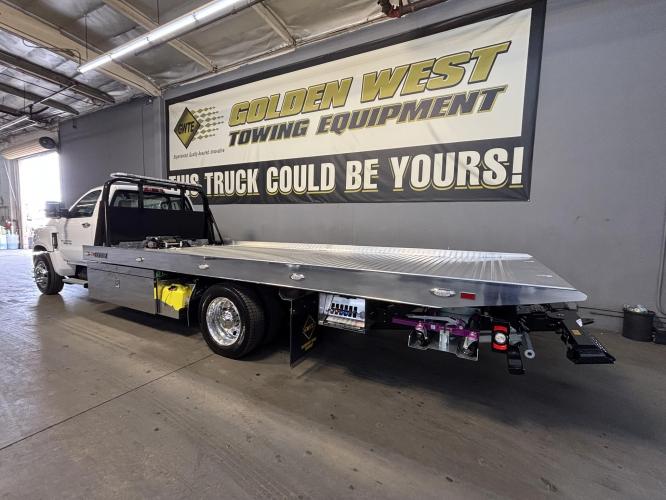 CHEVROLET SILVERADO 5500HD