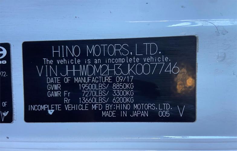 HINO 195DC