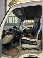 HINO 195DC