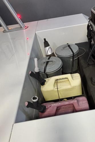 FREIGHTLINER BUSINESS CLASS M2 106