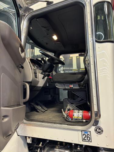 PETERBILT 337