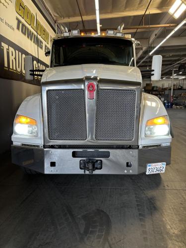 KENWORTH T880