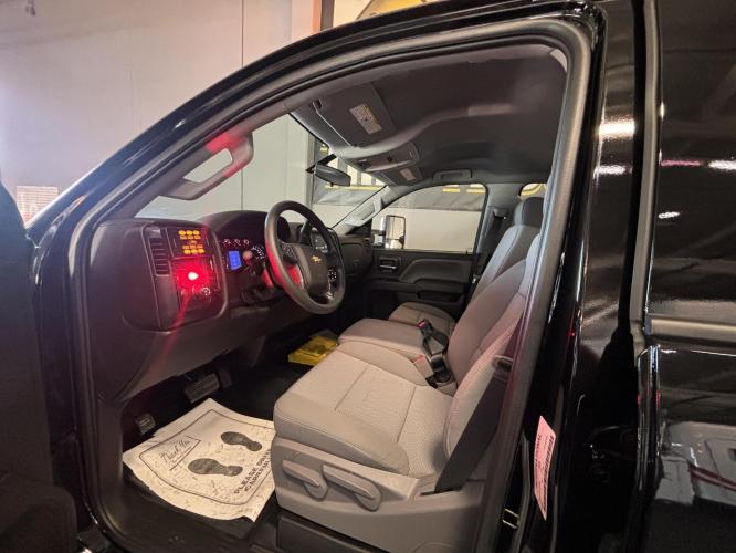 CHEVROLET SILVERADO 5500HD