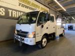 HINO 195DC