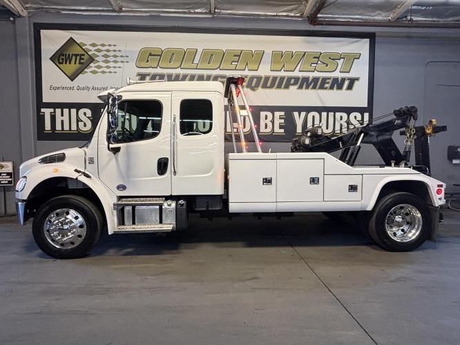 FREIGHTLINER BUSINESS CLASS M2 106