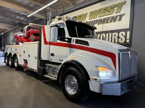 2017 KENWORTH T880