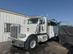 PETERBILT 389