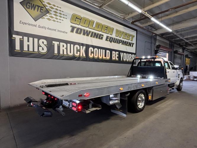 CHEVROLET SILVERADO 5500HD